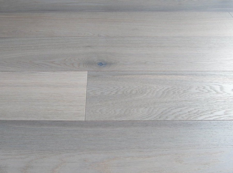 Parquet rovere grigio anticato: maxiplancia, costo al mq Parquet in rovere prezzi