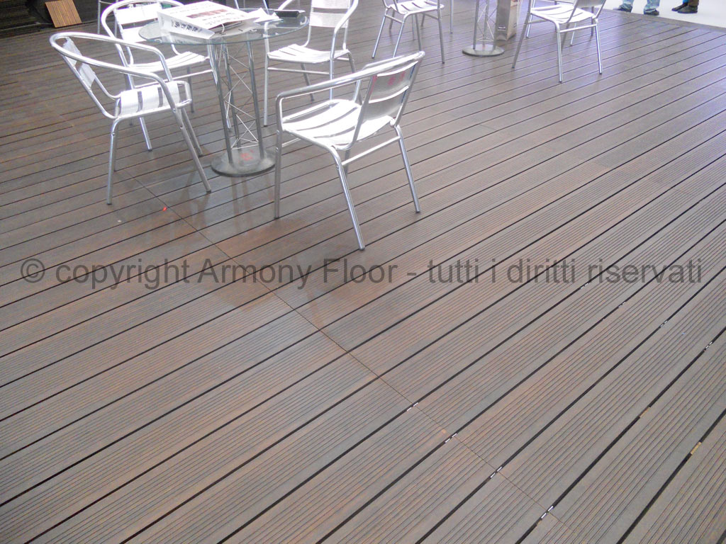 Tipi di legno per esterno, pavimenti per esterni Parquet bamboo caratteristiche