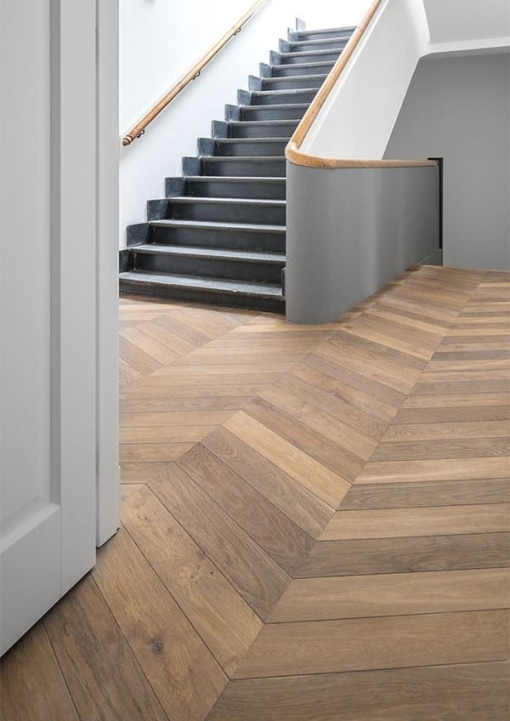 parquet rovere lavorato a mano spina ungherese 05
