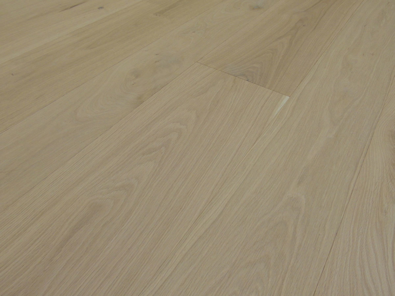 parquet-rovere-naturalizzato-effetto-grezzo-italia-010