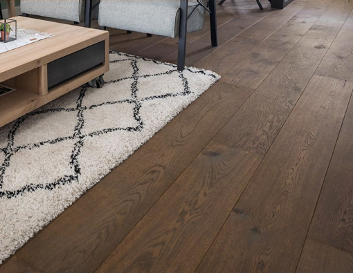 parquet rovere thremo plancia con nodi 03