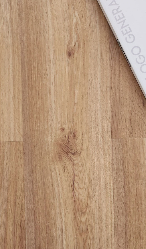 parquet spc maxiplancia cognac con tappetino acustico integrato 04