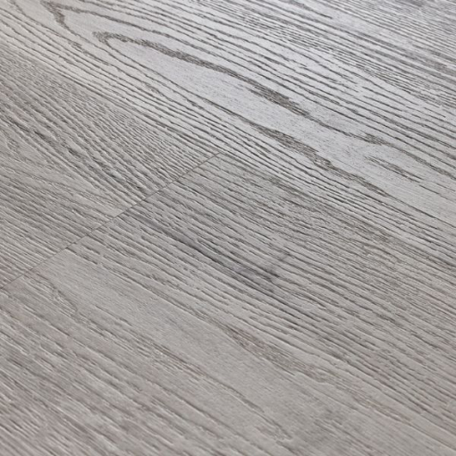 parquet spc maxiplancia grigio chiaro con tappetino acustico integrato 02